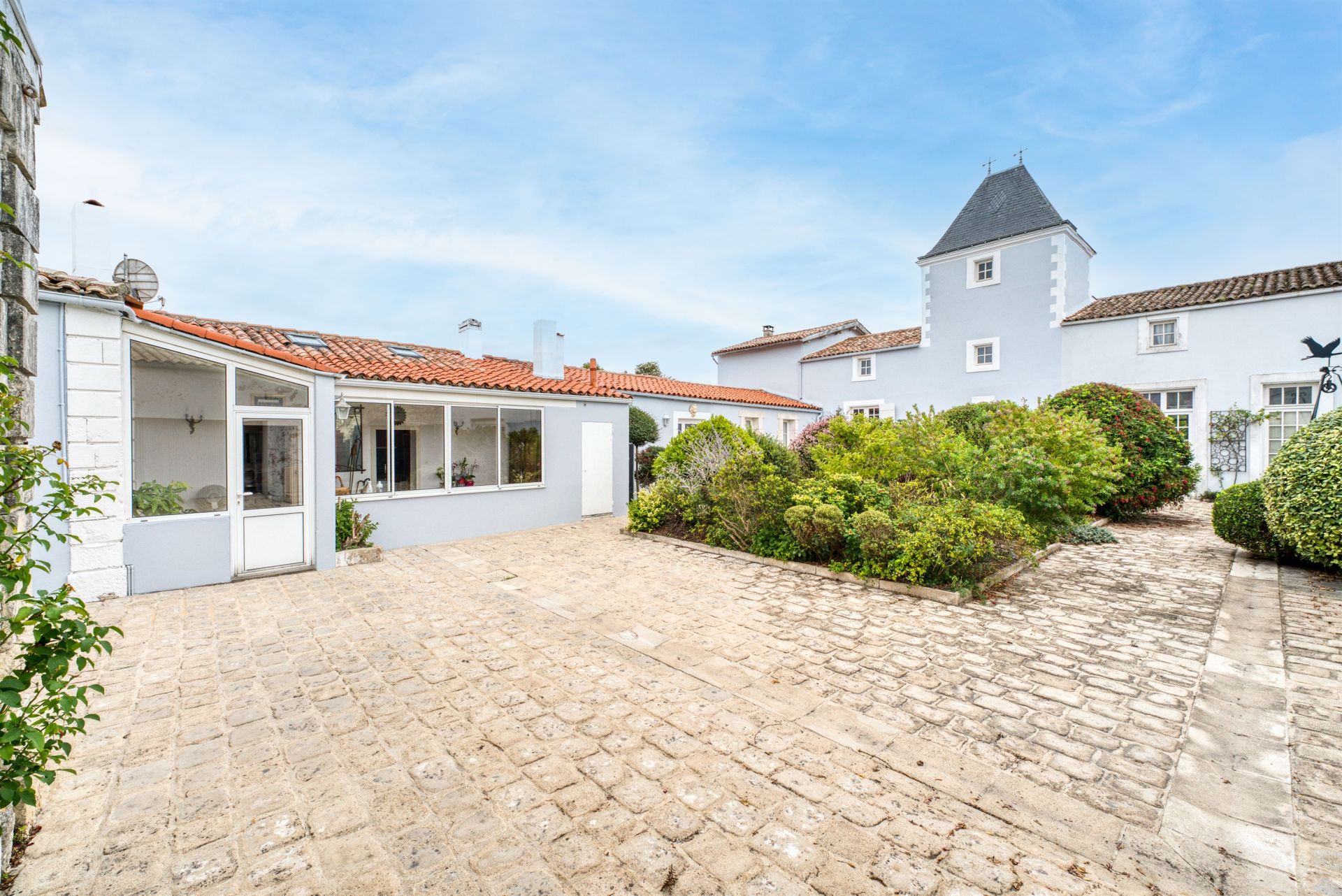 maison 8 Pièces en vente sur ST DENIS D OLERON (17650)
