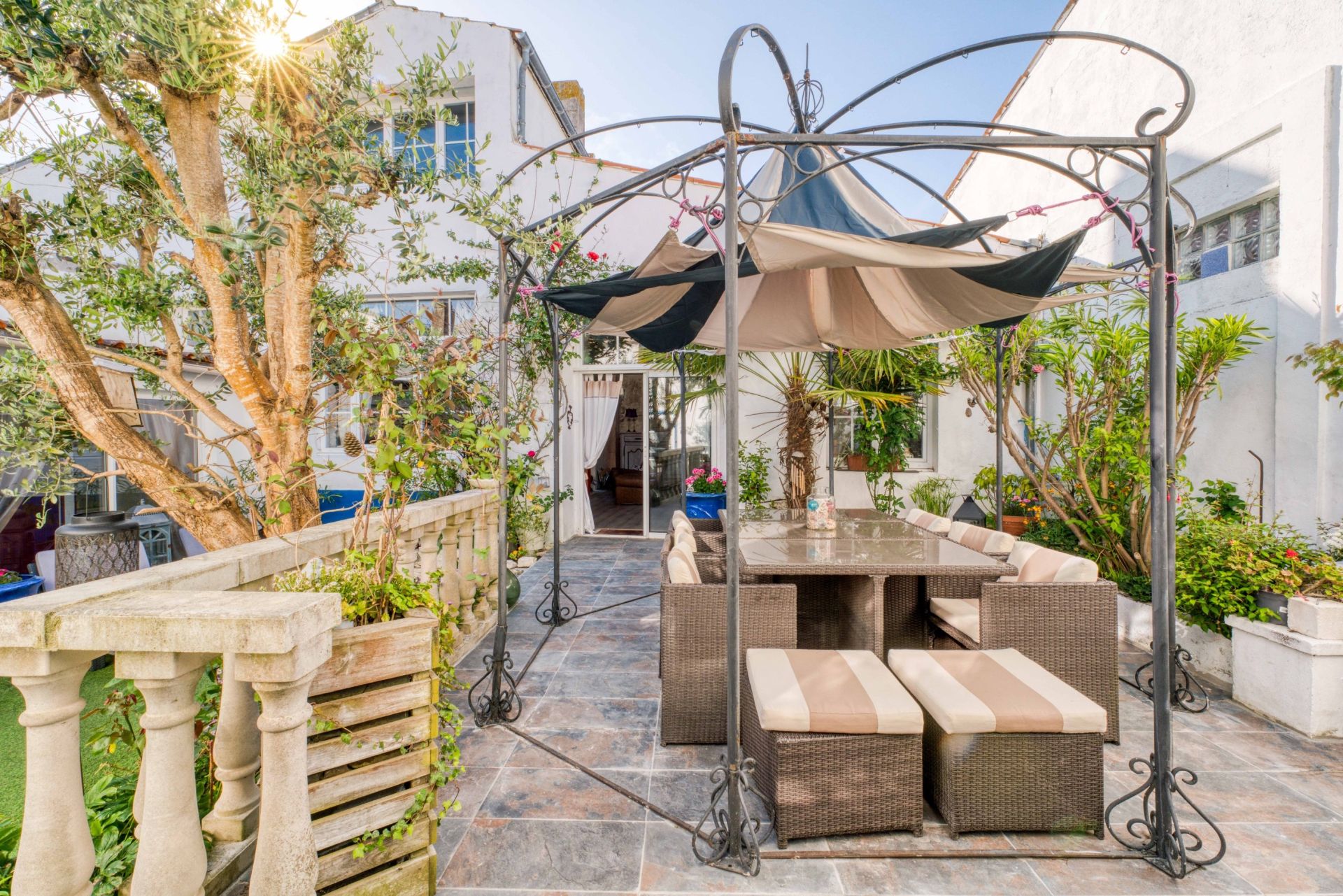 house 6 Rooms for sale on ST DENIS D OLERON (17650)