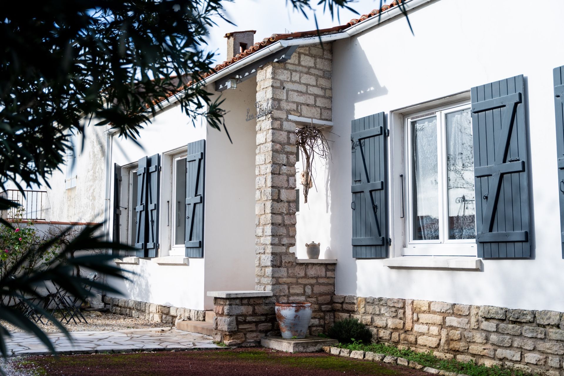 house 5 Rooms for sale on LE CHATEAU D OLERON (17480)