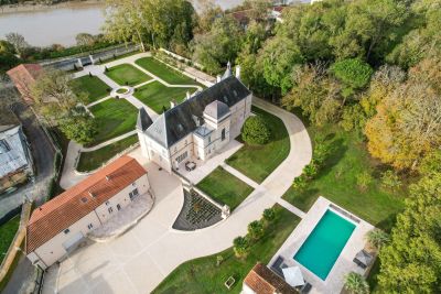 Vente Château Rochefort 12 Pièces 600 m²