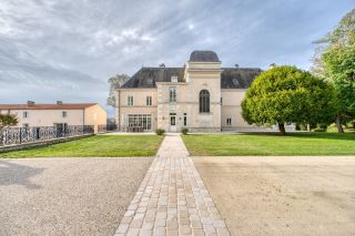 château 12 Pièces en vente sur ROCHEFORT (17300)