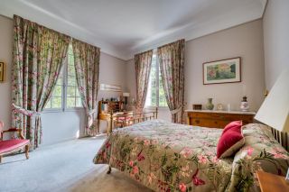 maison de maître 7 Pièces en vente sur ROYAN (17200)