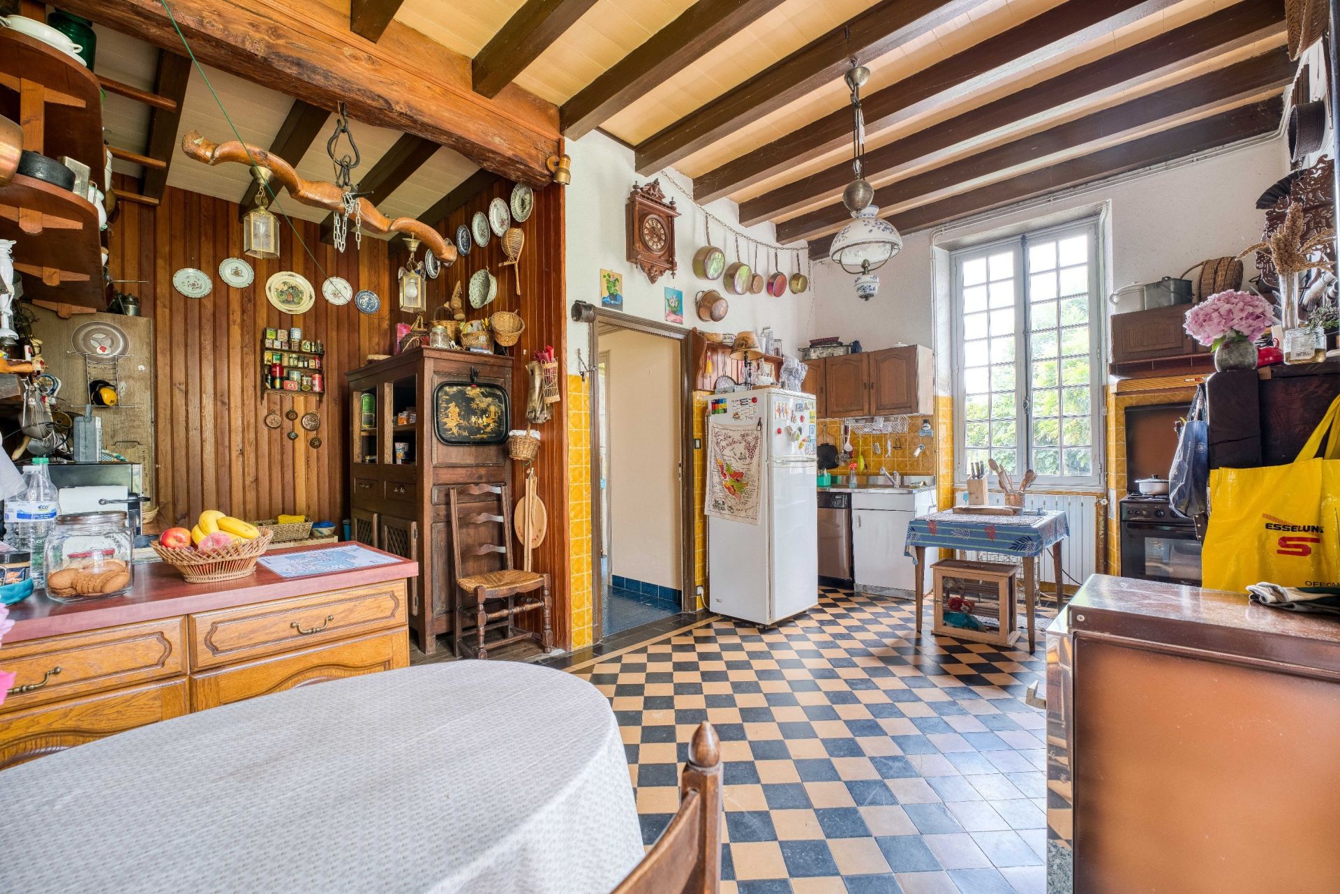 maison 14 Pièces en vente sur PESSINES (17810)