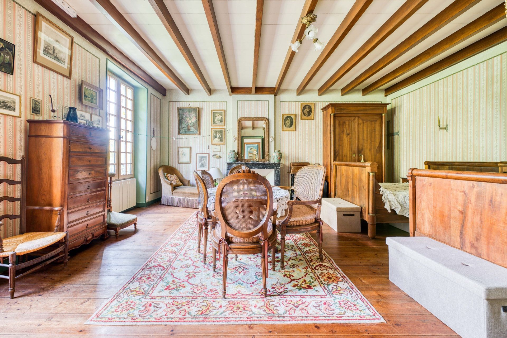 maison 14 Pièces en vente sur PESSINES (17810)