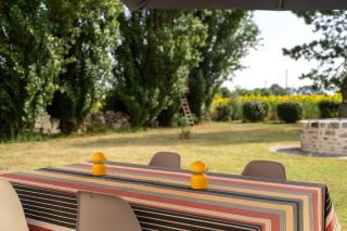 propriété 12 Pièces en vente sur LA GRIPPERIE ST SYMPHORIEN (17620)