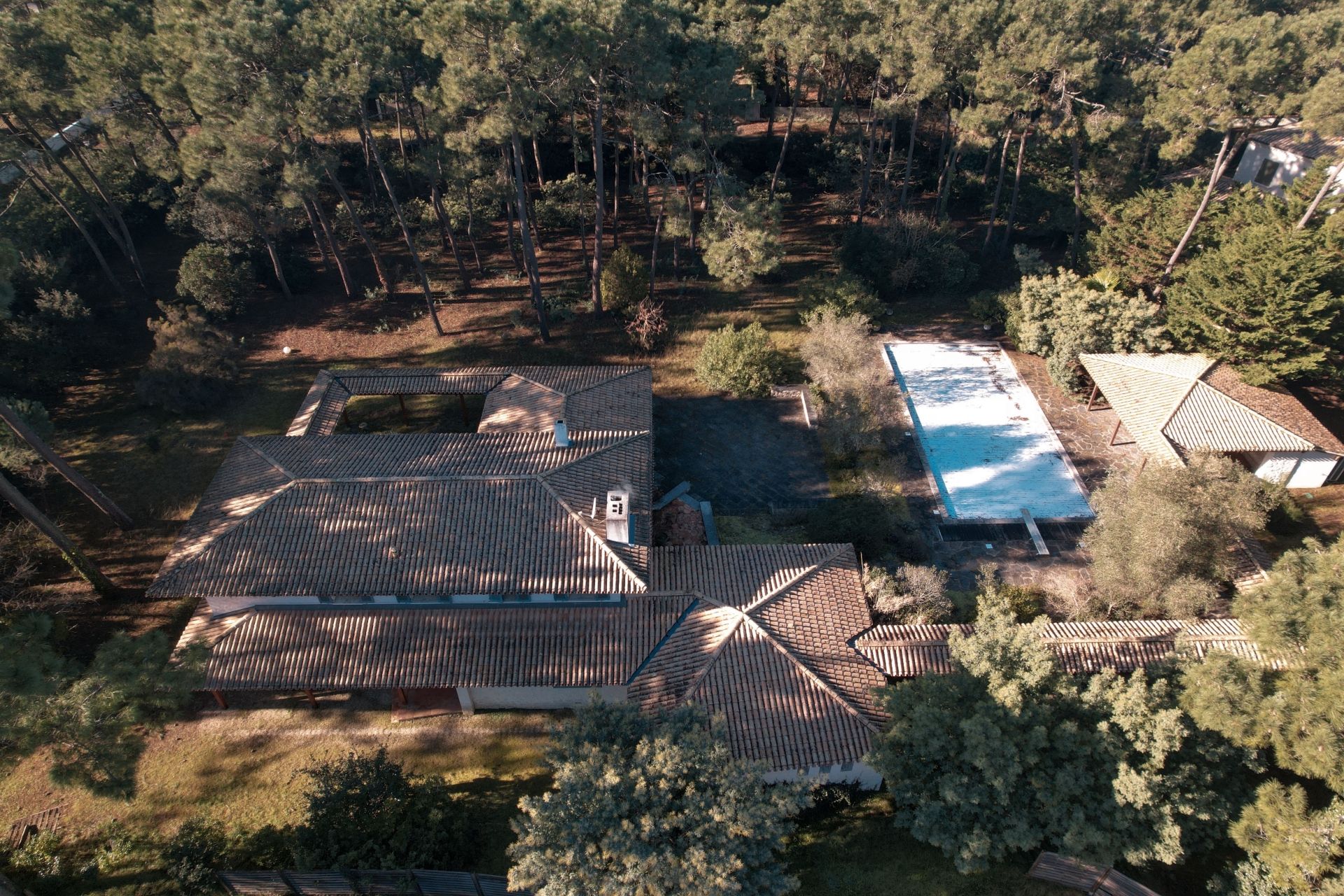 maison 7 Pièces en vente sur LES MATHES (17570)