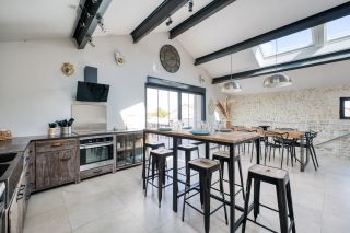 maison 7 Pièces en vente sur DOLUS D OLERON (17550)