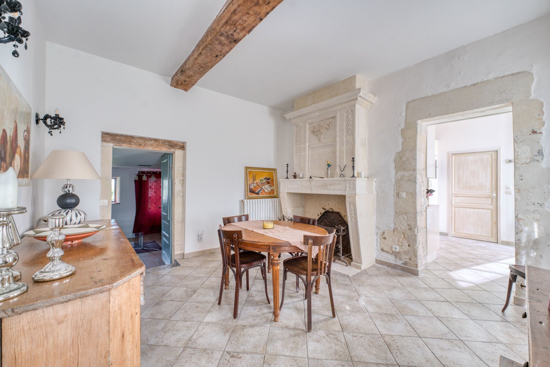 castle 32 Rooms for sale on CHAILLEVETTE (17890)