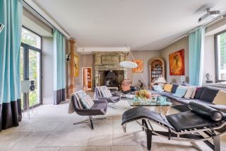 castle 32 Rooms for sale on CHAILLEVETTE (17890)