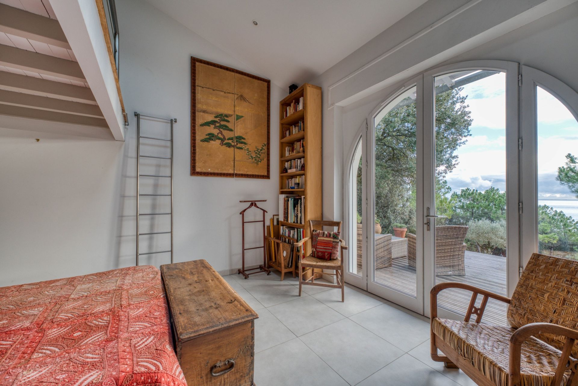 house 5 Rooms for sale on ST GEORGES DE DIDONNE (17110)