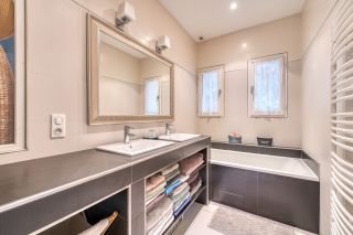 house 5 Rooms for sale on ST GEORGES DE DIDONNE (17110)