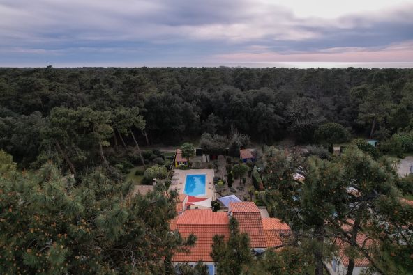 Sale House Le Grand-Village-Plage 6 Rooms 149 m²