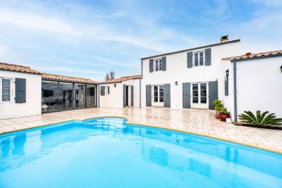 maison 8 Pièces en vente sur ST DENIS D OLERON (17650) Vente Maison Saint-Denis-d'Oléron 8 Pièces 183 m²