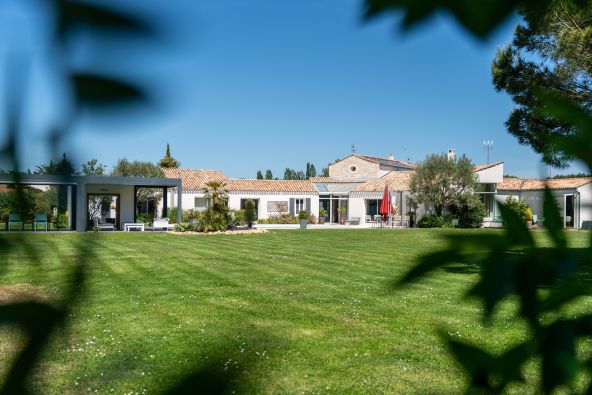 Sale House Dolus-d'Oléron 10 Rooms 360 m²