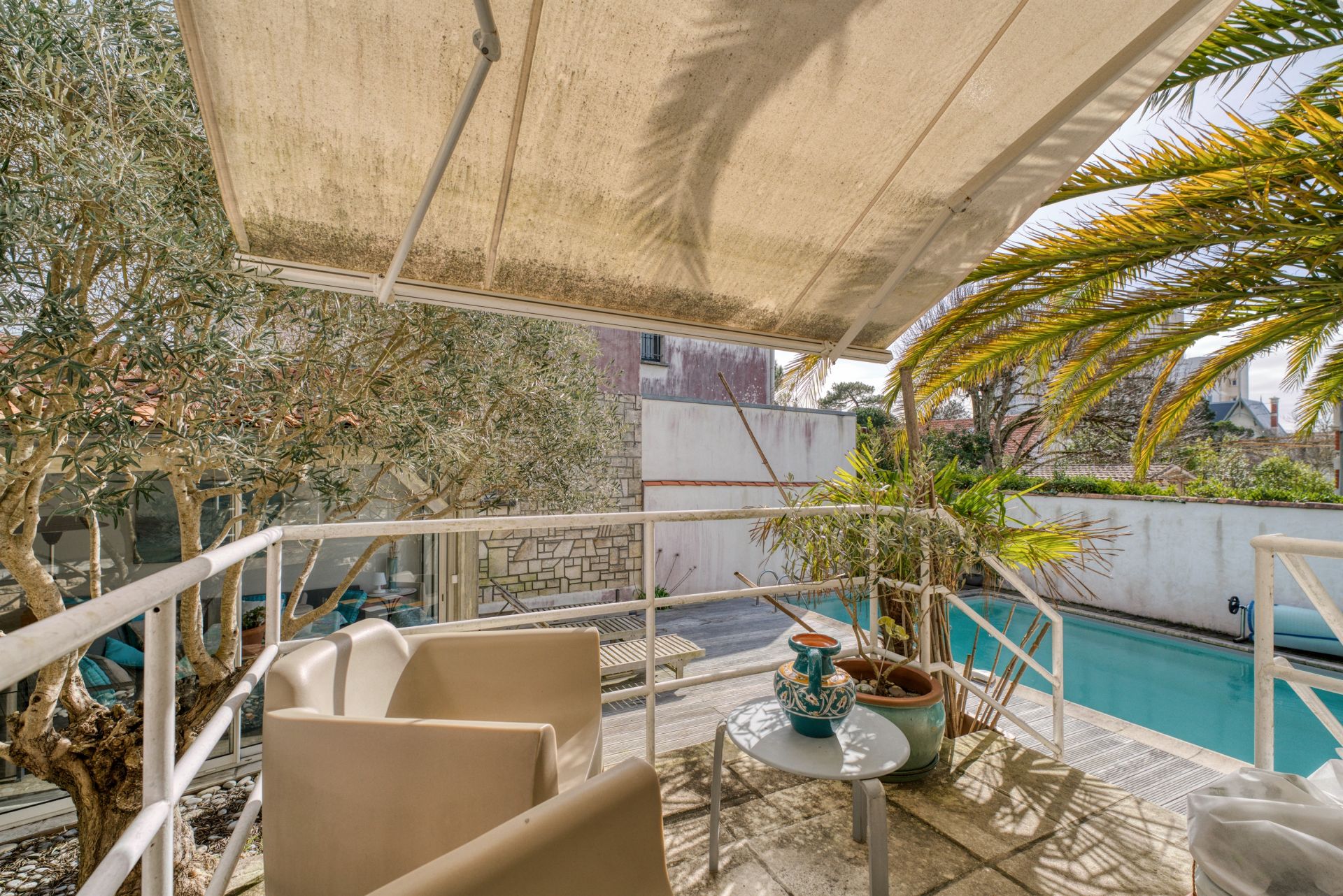 house 9 Rooms for sale on ROYAN (17200)