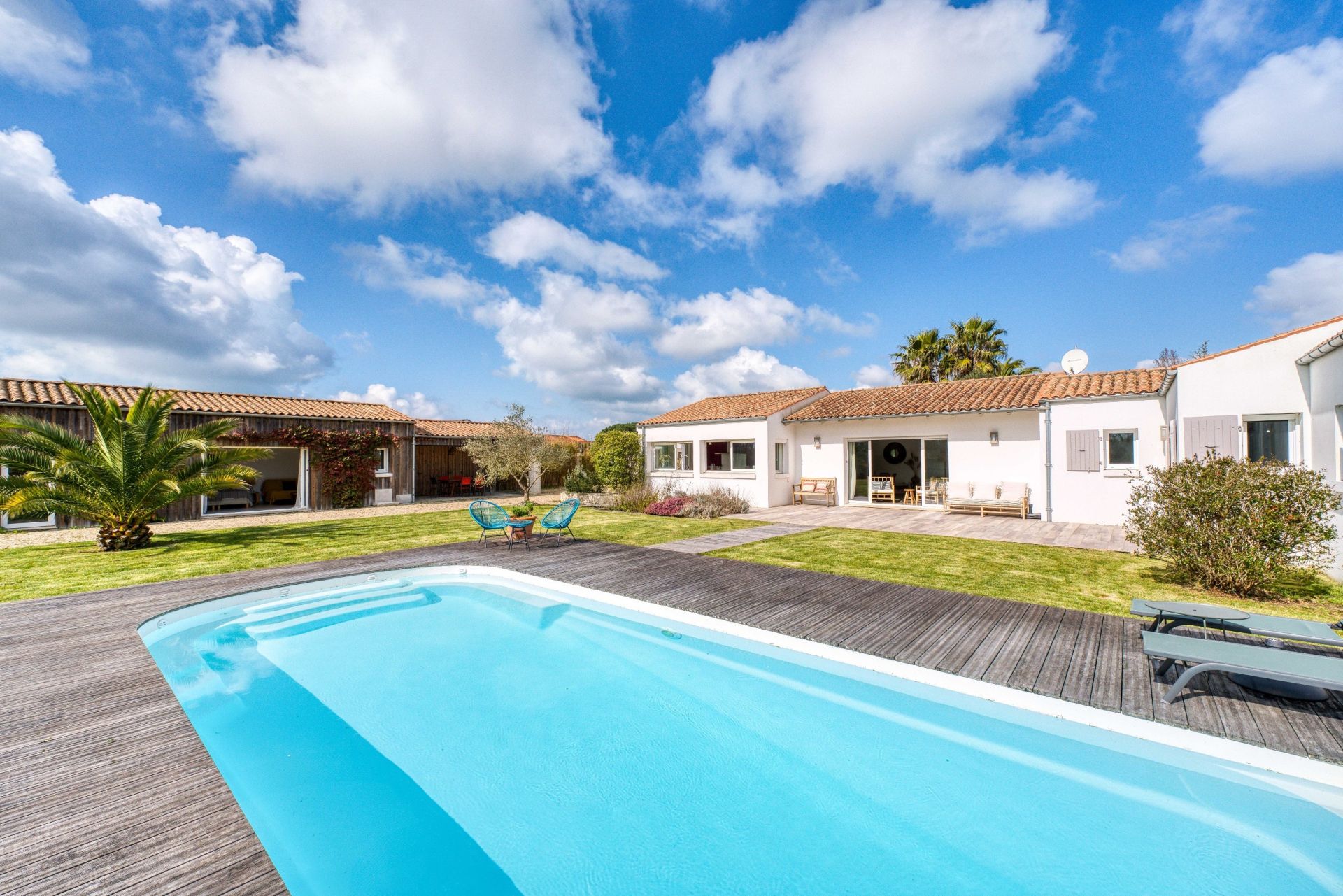 house 6 Rooms for sale on ST GEORGES D OLERON (17190)