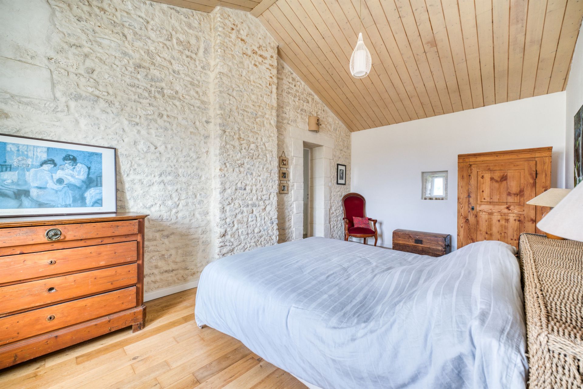 house 6 Rooms for sale on DOLUS D OLERON (17550)