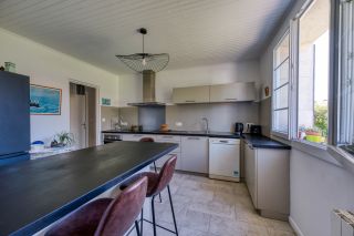house 6 Rooms for sale on DOLUS D OLERON (17550)
