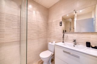 house 6 Rooms for sale on DOLUS D OLERON (17550)