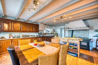 Vente Maison Nieulle-sur-Seudre 12 Pièces 320 m²