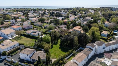 Vente Terrain Vaux-sur-Mer 1611 m²