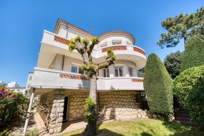 Vente Maison Royan 8&nbsp;Pièces 201&nbsp;m²