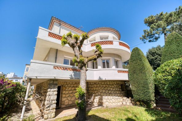 Vente Maison Royan 8&nbsp;Pièces 201&nbsp;m²