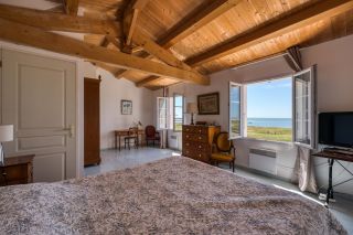 house 11 Rooms for sale on ST GEORGES D OLERON (17190)