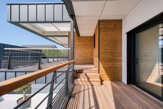 house 6 Rooms for sale on VAUX SUR MER (17640)