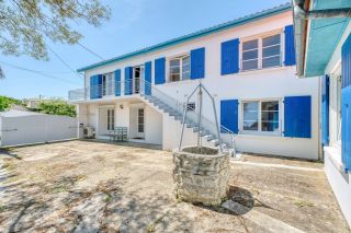 house 8 Rooms for sale on ST DENIS D OLERON (17650)