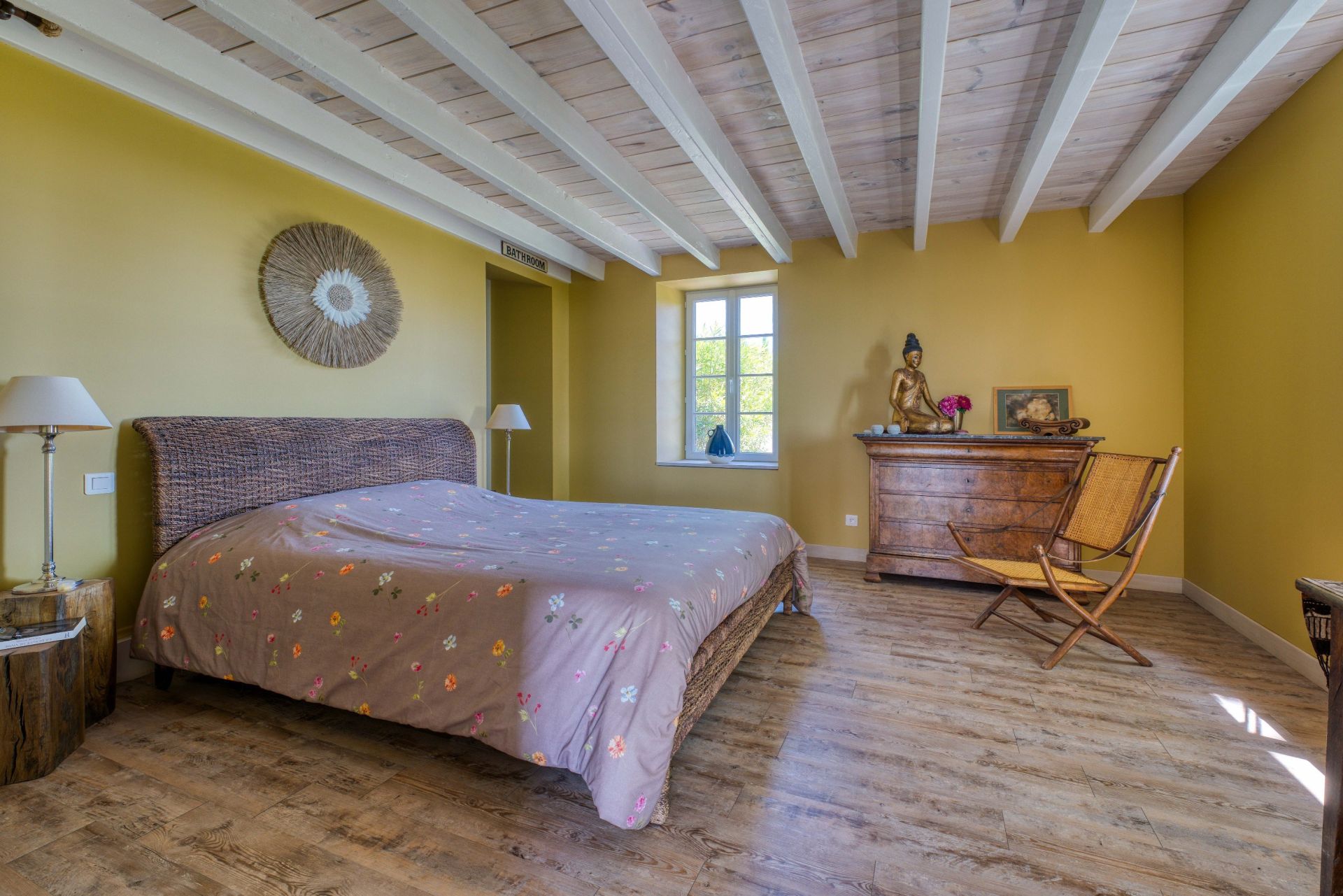 house 6 Rooms for sale on FLOIRAC (17120)