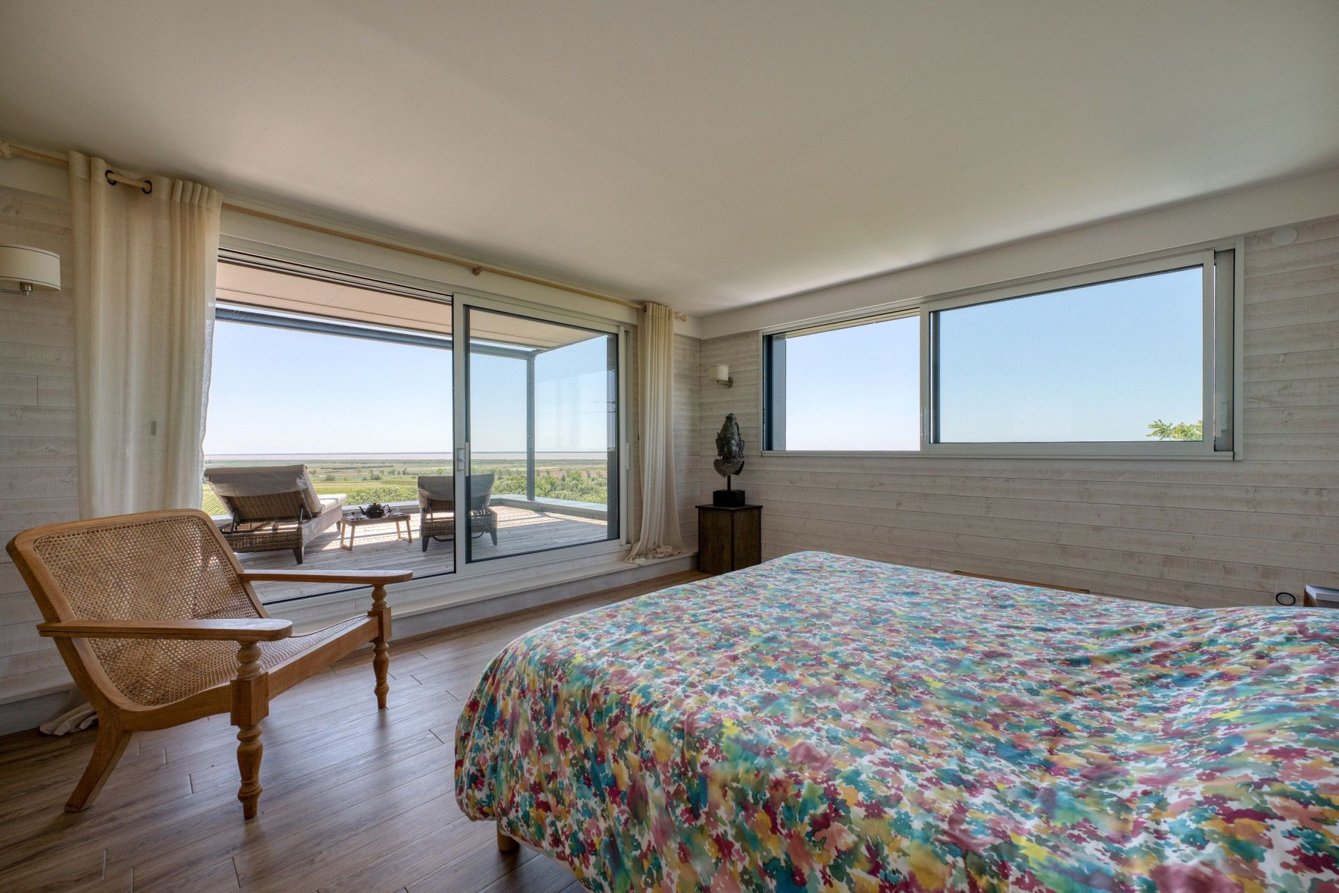 house 6 Rooms for sale on FLOIRAC (17120)