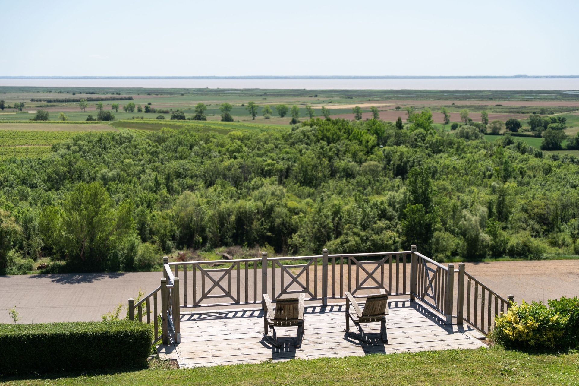 house 6 Rooms for sale on FLOIRAC (17120)