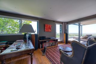 house 6 Rooms for sale on FLOIRAC (17120)