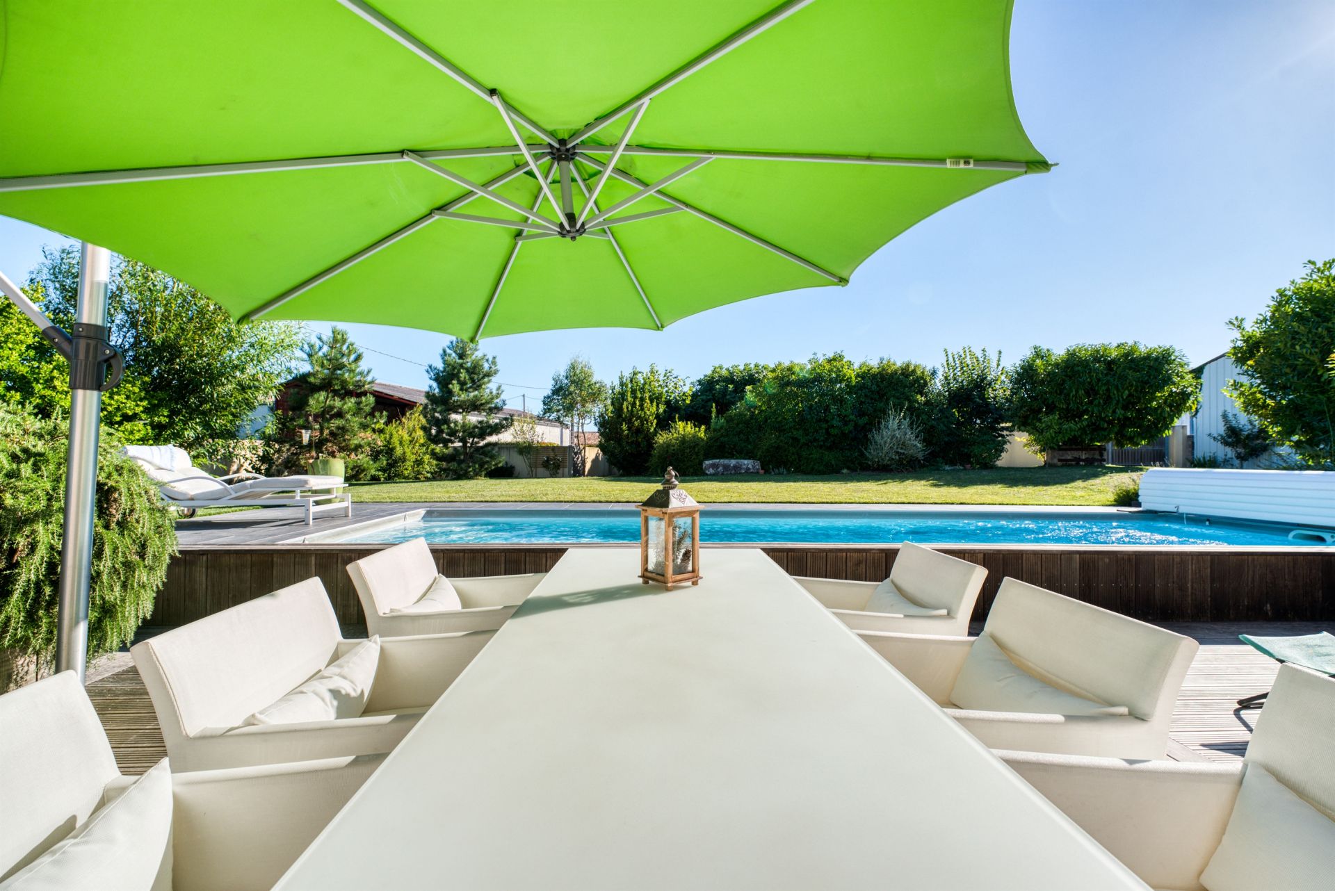 maison bourgeoise 11 Pièces en vente sur BRIE SOUS MORTAGNE (17120)