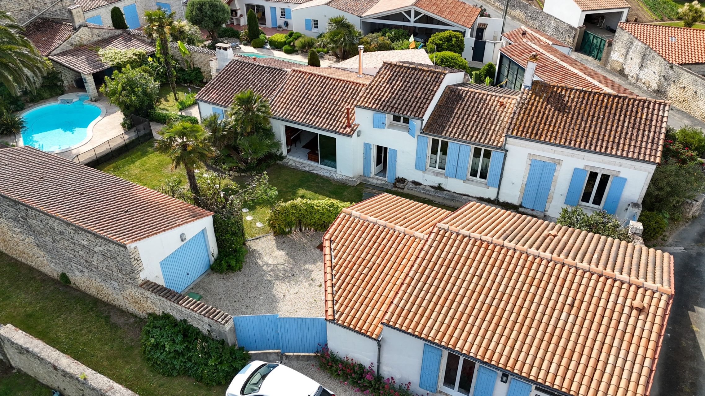 house 7 Rooms for sale on ST PIERRE D OLERON (17310)