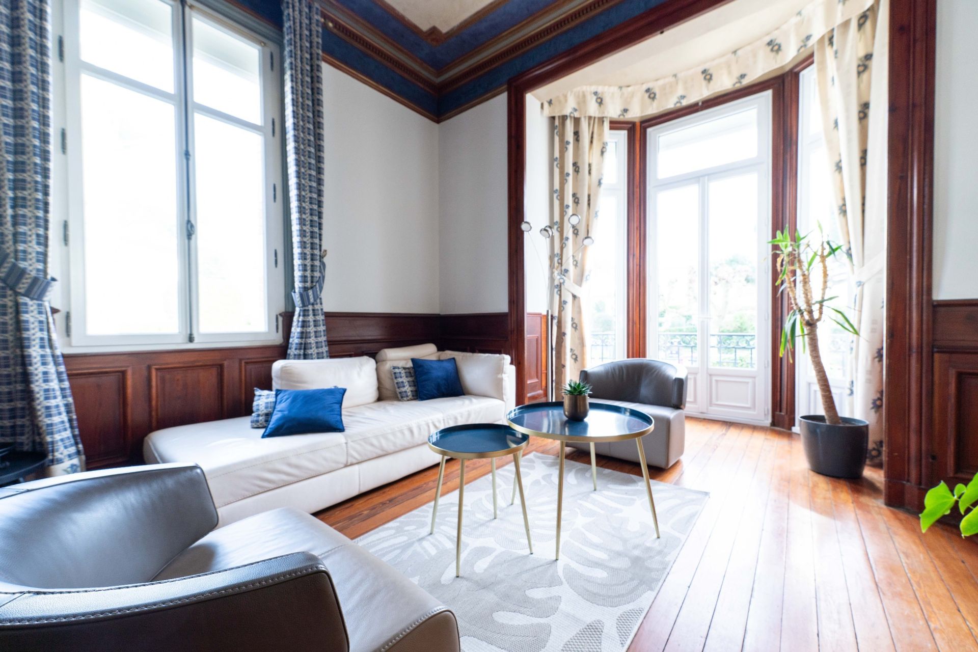 maison bourgeoise 9 Pièces en vente sur ROYAN (17200)