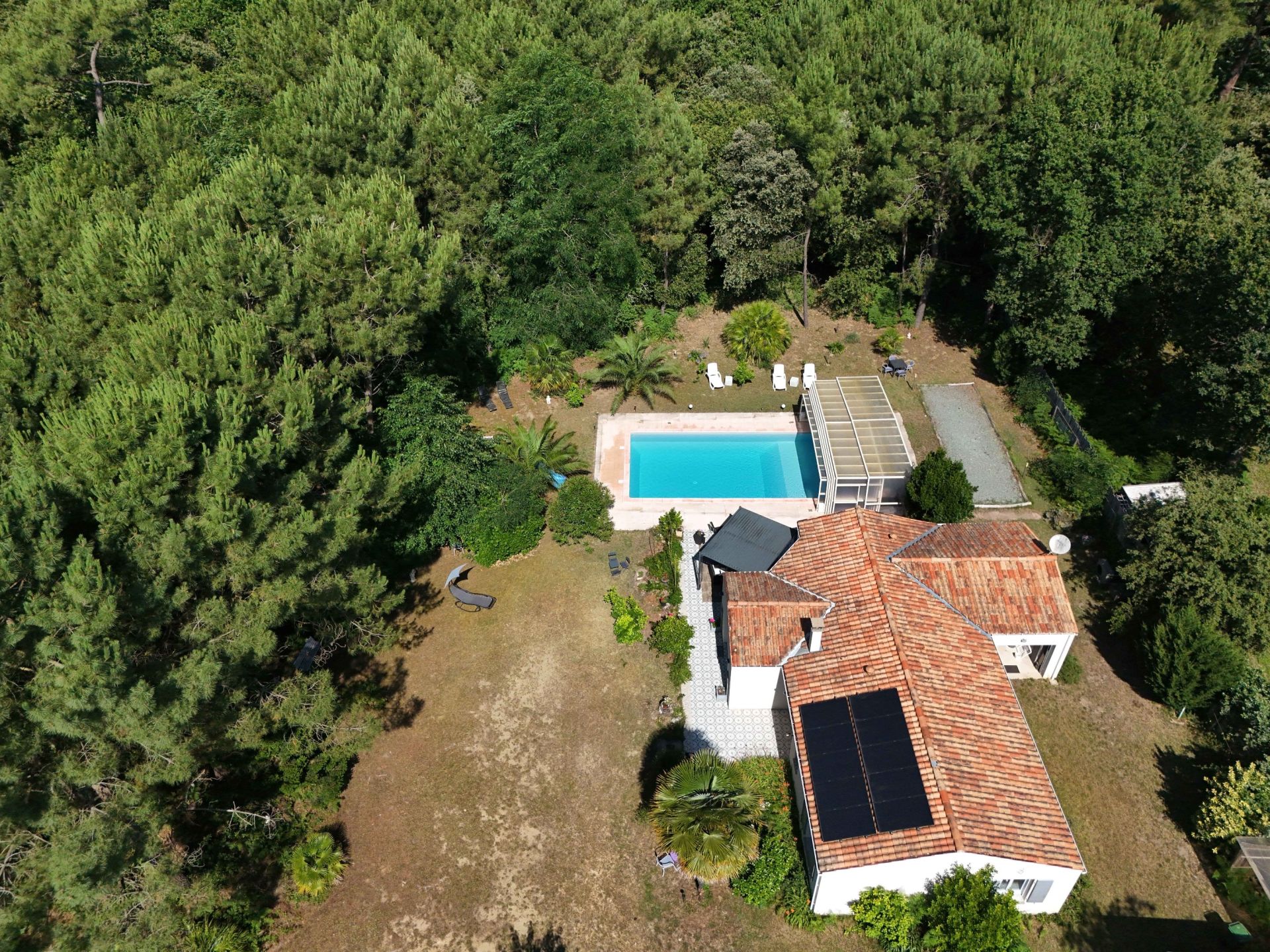 house 6 Rooms for sale on DOLUS D OLERON (17550)