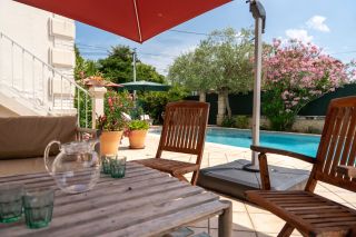 villa 8 Rooms for sale on ROYAN (17200)