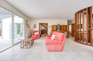 house 9 Rooms for sale on ST PALAIS SUR MER (17420)