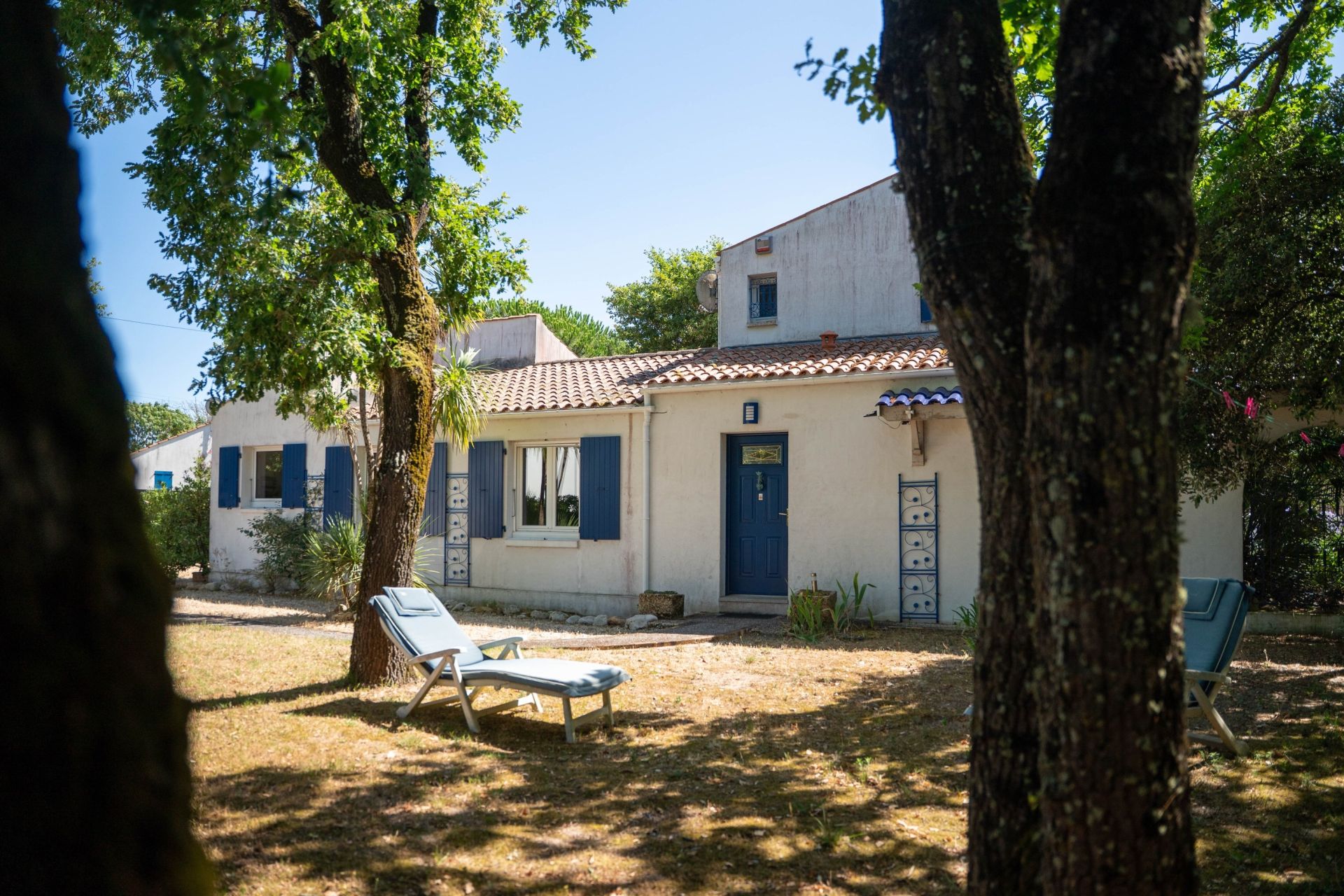 house 6 Rooms for sale on ST PIERRE D OLERON (17310)