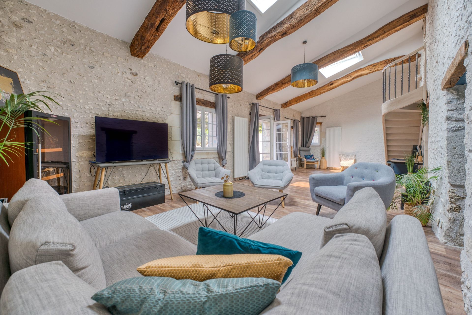 maison 7 Pièces en vente sur MEDIS (17600)