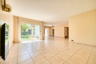 house 5 Rooms for sale on ROYAN (17200)