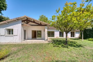 house 5 Rooms for sale on ROYAN (17200)