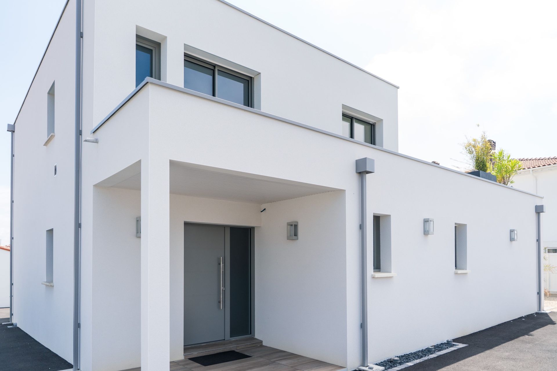 house 6 Rooms for sale on VAUX SUR MER (17640)