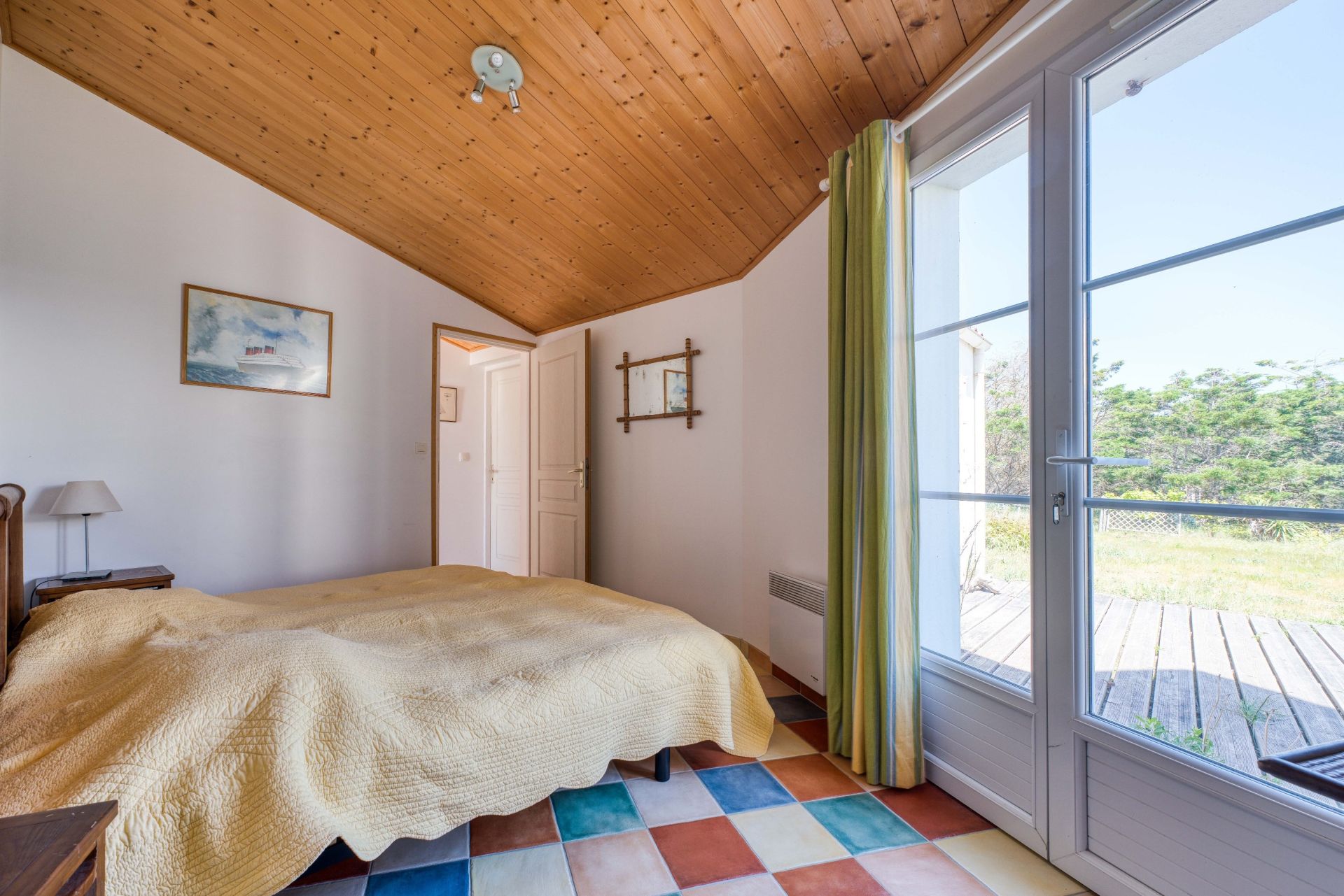 house 6 Rooms for sale on ST GEORGES D OLERON (17190)