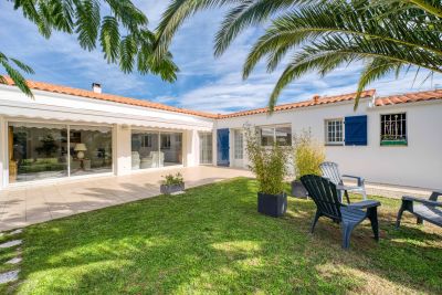 Vente Maison Saint-Pierre-d'Oléron 6&nbsp;Pièces 165&nbsp;m²