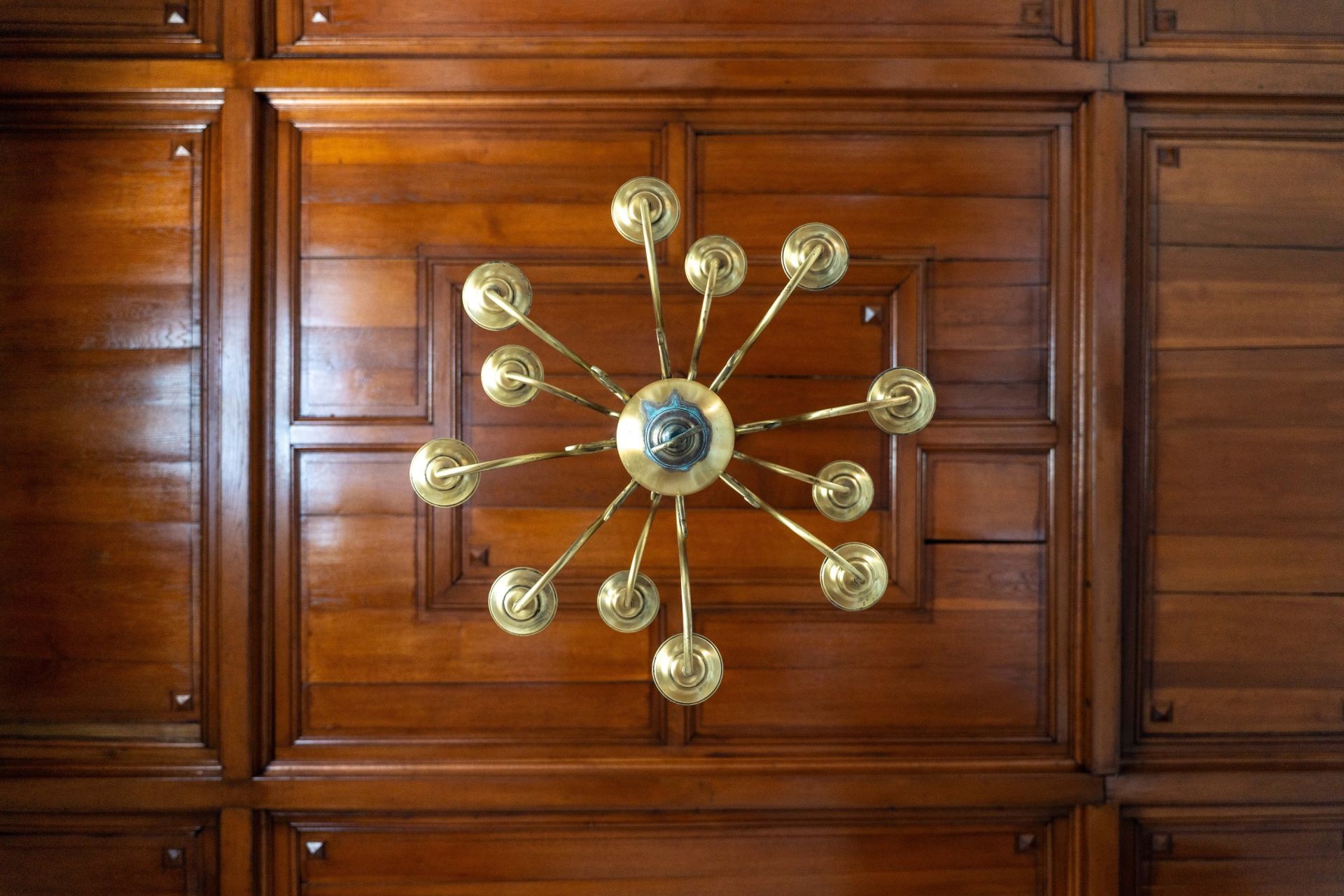 villa 8 Rooms for sale on VAUX SUR MER (17640)