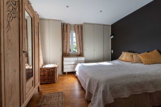 house 6 Rooms for sale on LE CHATEAU D OLERON (17480)