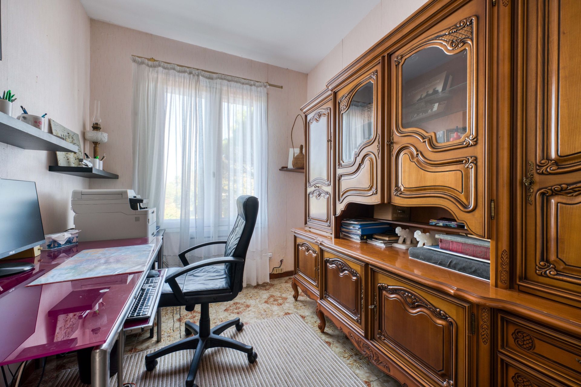 house 8 Rooms for sale on LE CHATEAU D OLERON (17480)